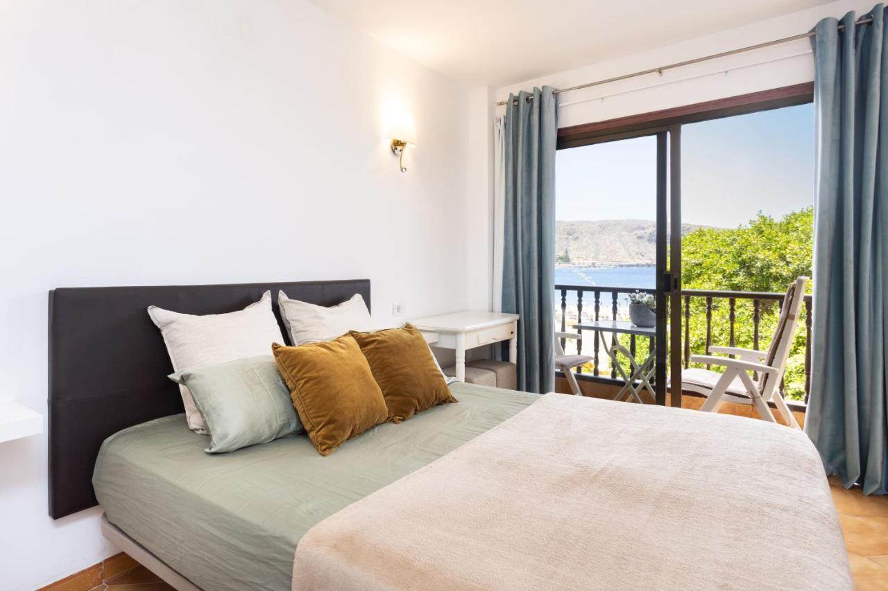 Classbnb - Seafront Studio With Beach View In The Center Of Los Cristianos Los Cristianos  Luaran gambar